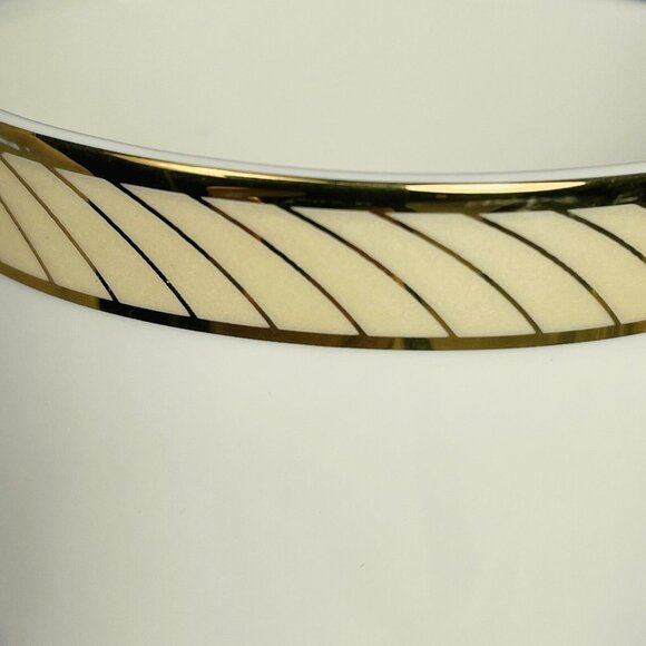 Mary Kay Golden Anniversary Bumble Bee White Gold Accent 1 Coffee Cup 12 Ounce - Picture 3 of 12